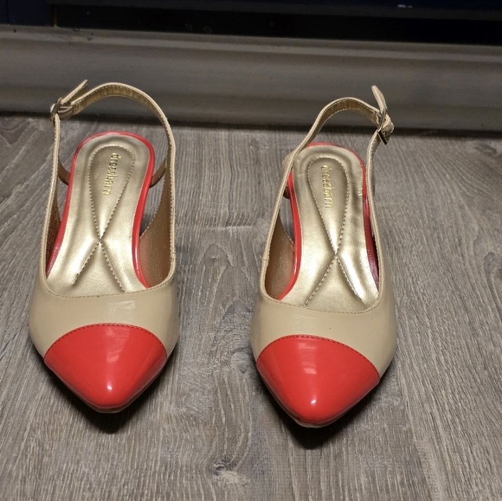 Dress Barn Women's Beige and Coral Heels Size 8M